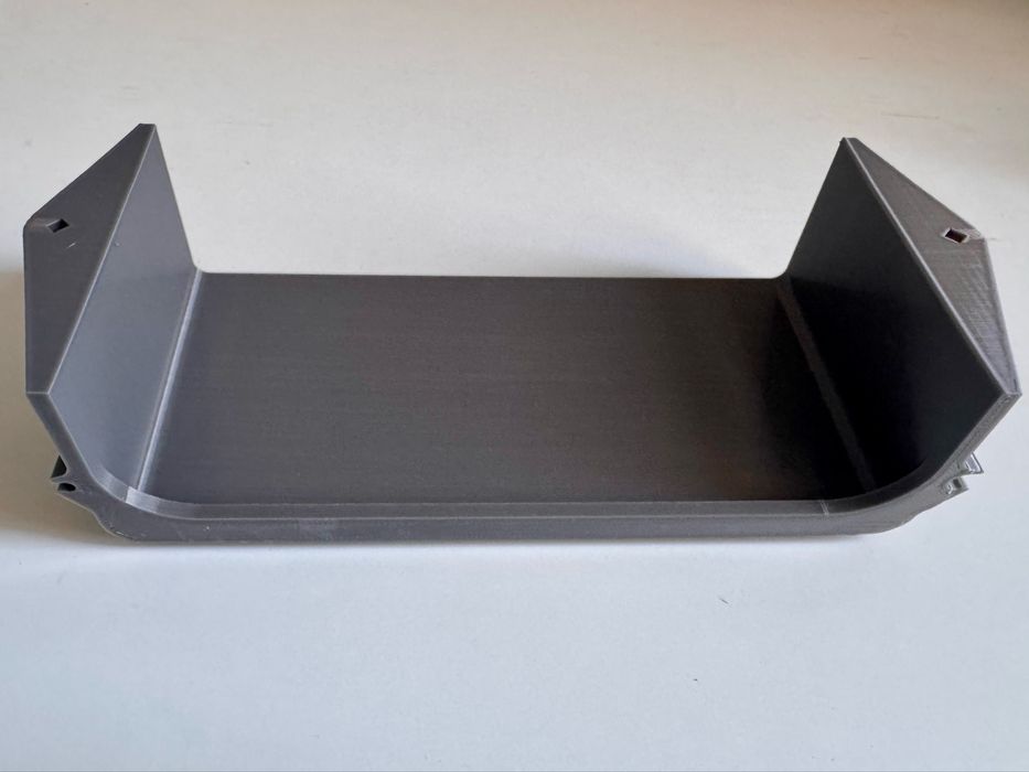 Suport pentru Focusrite Scarlett 2i2, sub birou (under-desk mount)