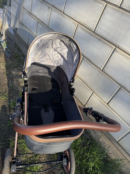 коляска прогулочная