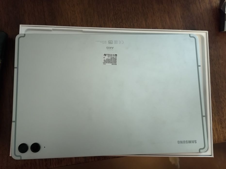 Samsung galaxy tab S9 FE 5G
