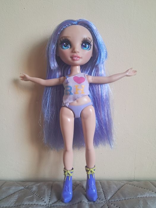 Кукли Rainbow High и дрехи