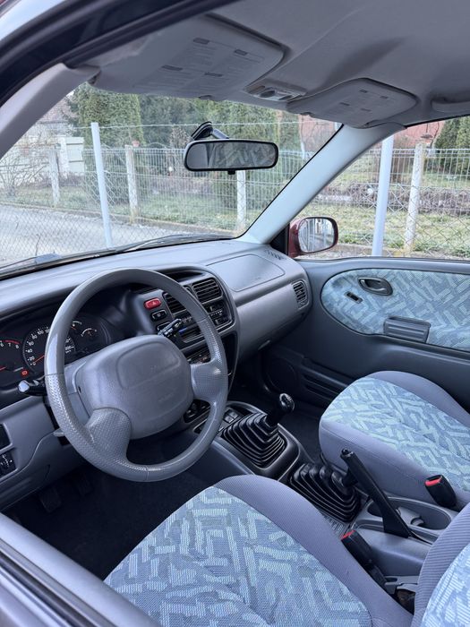 Suzuki  Grand Vitara 2.0i 128CP 4x4 Mic\Mare