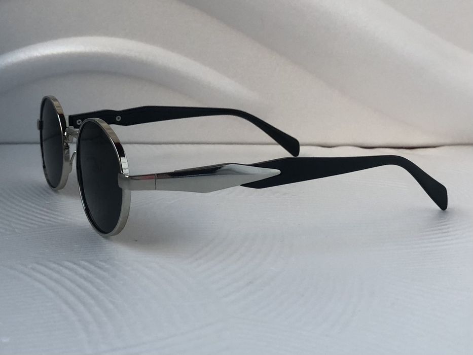 Модерни дамски слънчеви очила