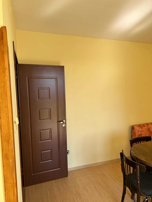 Продава се Тристаен апартамент в Кюстендил, Център - 98 кв.м за 1531 €/кв.м - Снимка #7