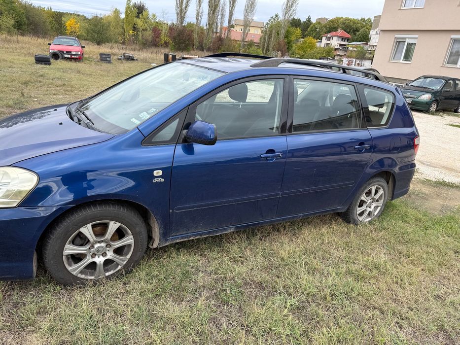 Toyota Avensis Verso 2.0 D4D