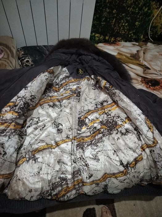 Продам Бу куртка