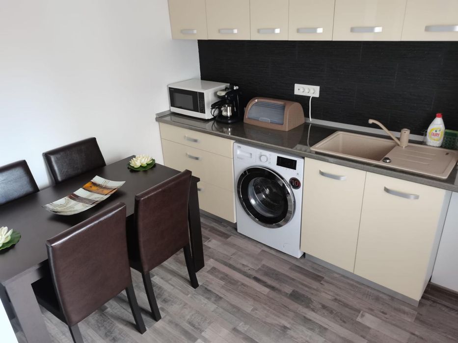 De inchiriat apartament cu o camera