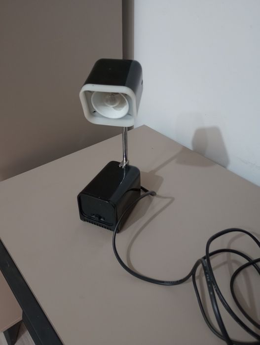 Lampă veche de birou