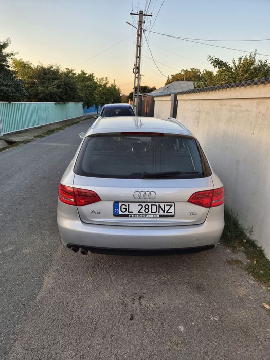 AUDI A4 Avant 0 — imagine 2