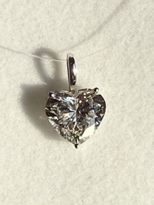 Pandant aur alb si diamant LGD 2.03 ct