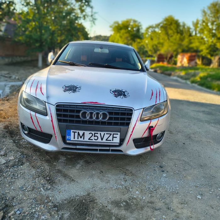 Vând Audi A5 cupe