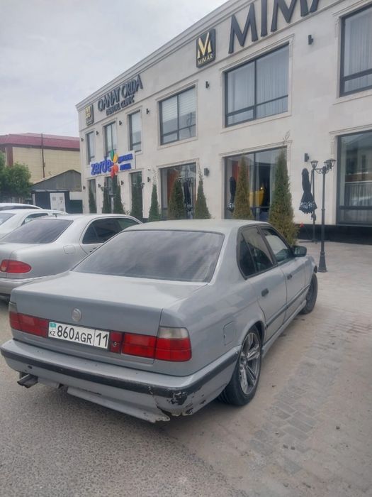Продам BMW E34 525