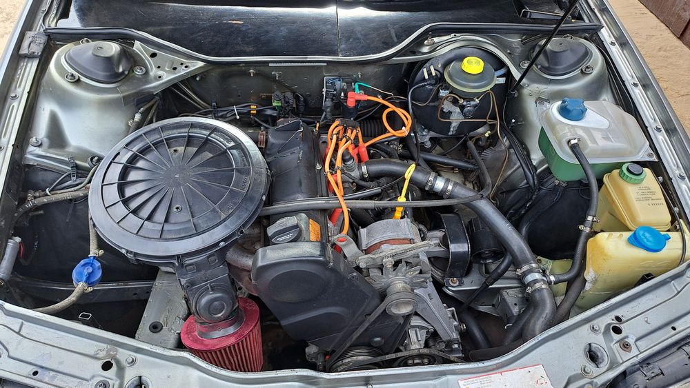 Продам ауди 100 С4