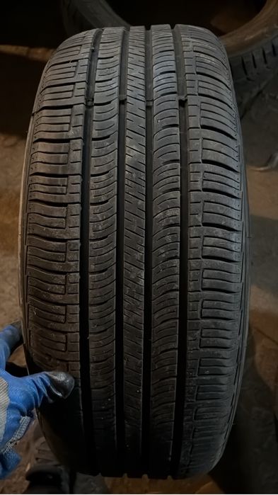 На продаже 195 65 R15 бу шина