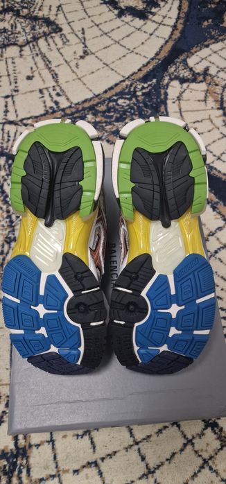 Adidasi Balenciaga runners multicolor