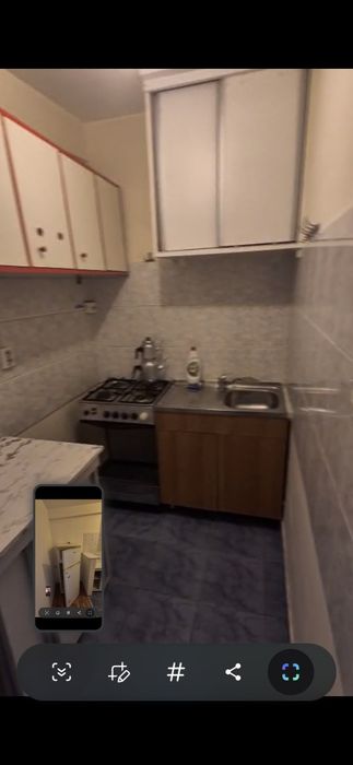 Închiriez apartament cu 2 camere