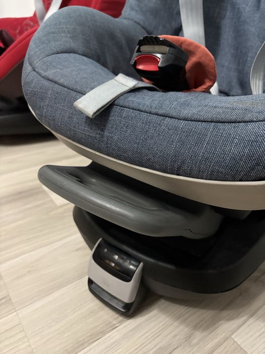 Scaun auto isofix maxi cosi