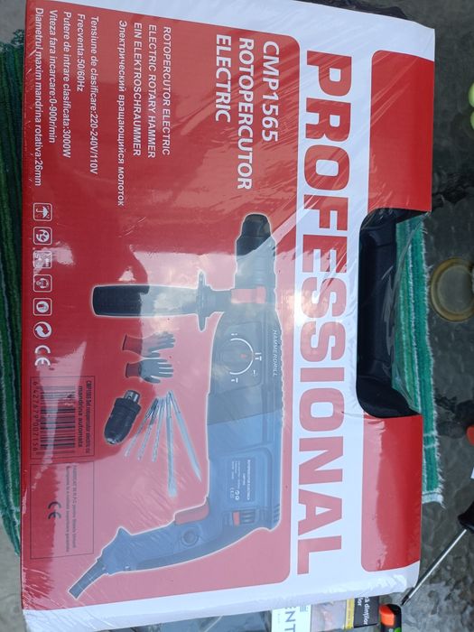 Mașină de găurit cu percuție