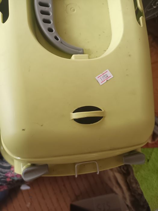 Продам пластиковые переноски