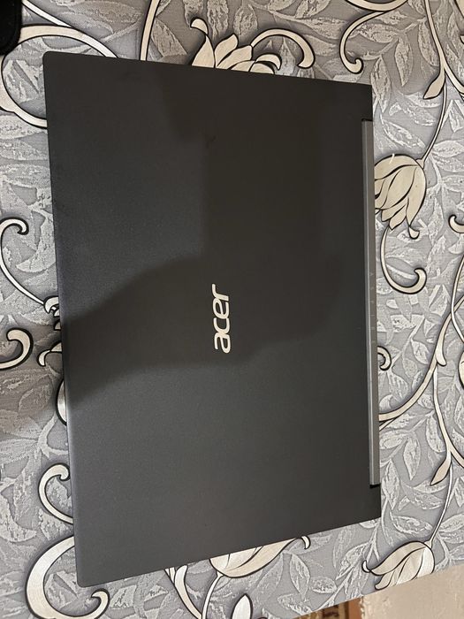 Acer Aspire 7 512GB GTX 1650 4GB