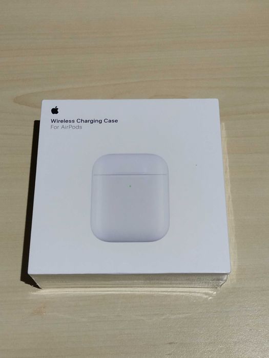 Apple Wireless Charging Case A1938 MR8U2ZMA 1st 2nd Gen Constanta • OLX.ro