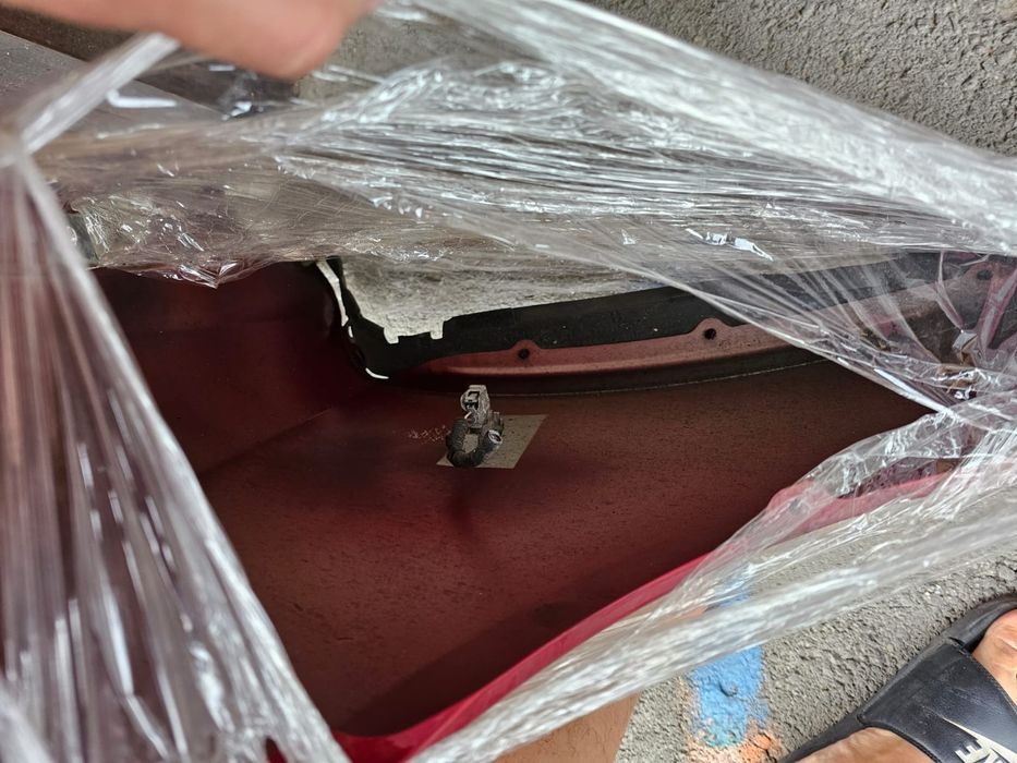 Капот и 2 крыла Lexus Is250,350