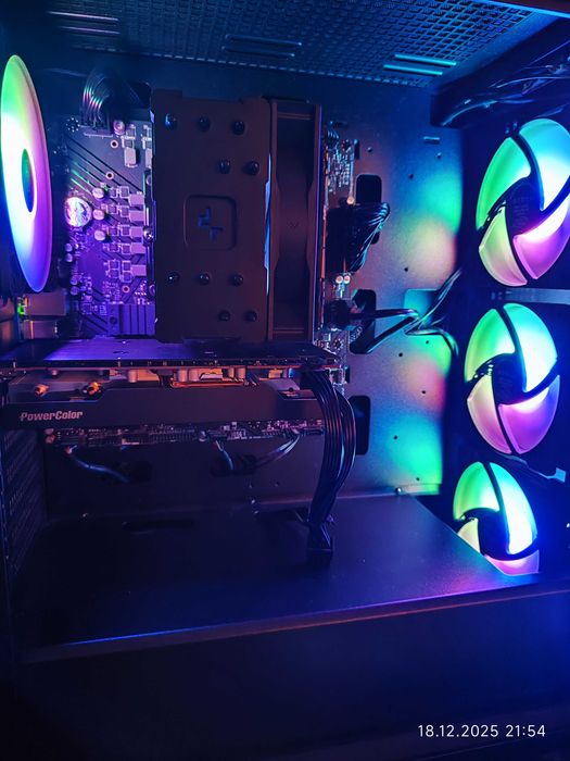 Геймърски i7 12700f, RX 7600, RAM 32GB DDR4 3200, SSD 1TB NVME