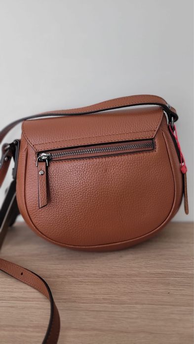 Poseta piele culoare camel