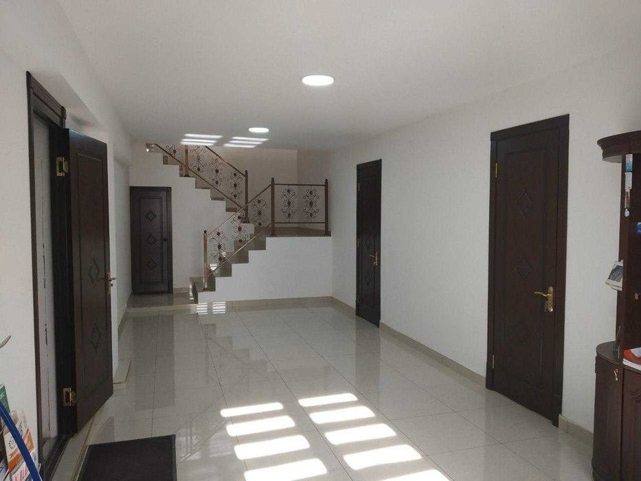 Аренда офиса (IT, Интернет магазин, Call-center) Лабзак 300кв парковка