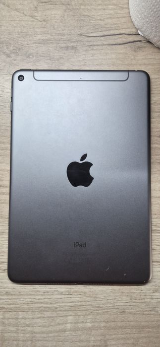 Ipad mini 5.  64 GB
