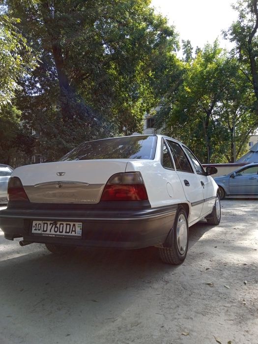 Nexia 1 . 1996 год. Белый.