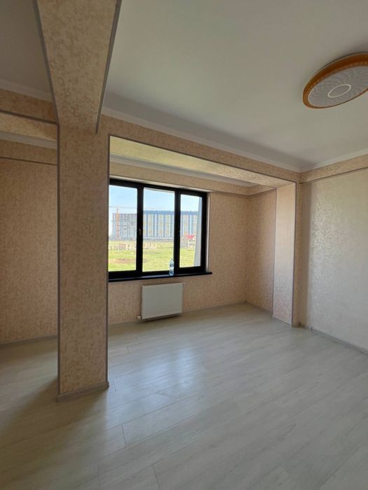 Продается 1-Комнатные 8 Штук  Махалля Олмос