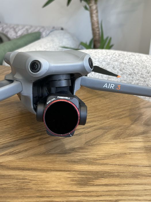 Дрон DJI Air 3 Fly More Combo  (DJI RC 2)