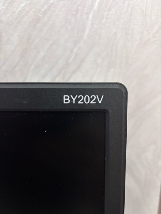 Qmax BY202V монитор для пк