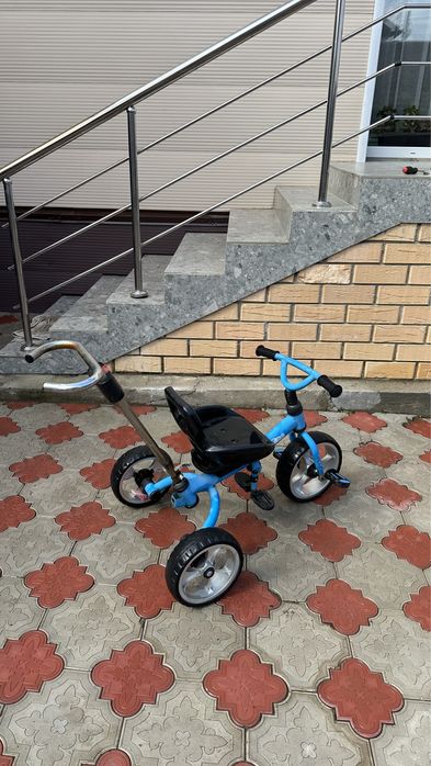 Велосипед трехколесный