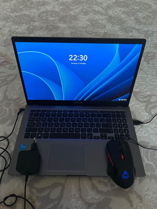 ASUS VivoBook 15 X515EA-BQ3272W