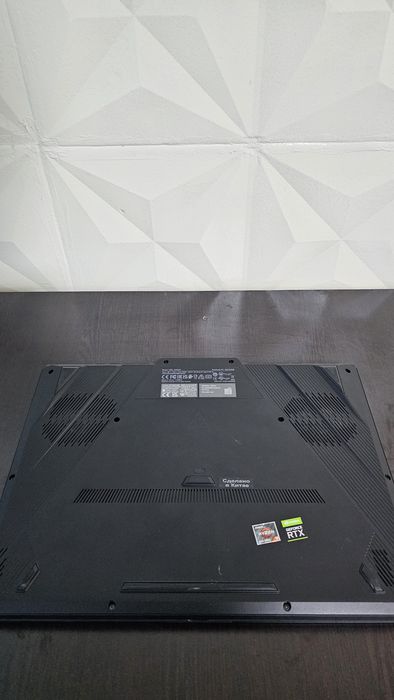 Asus ROG Zephyrus duo 16