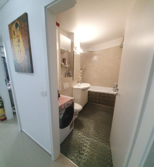 Vând apartament (case însiruite) direct proprietar