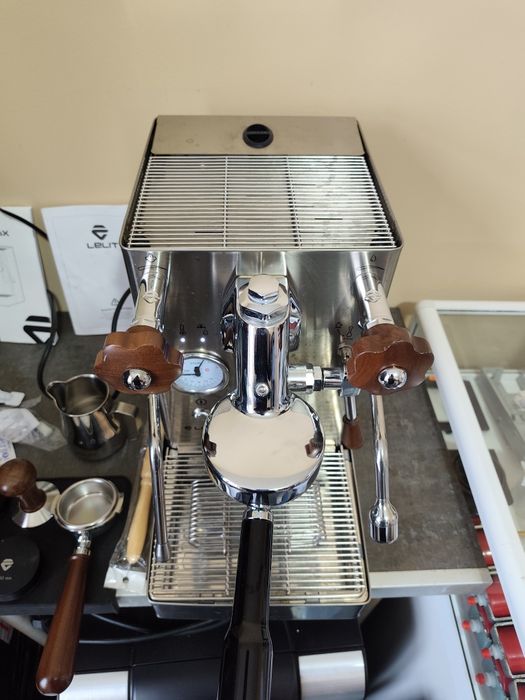 Lelit MaraX PL62X – професионална еспресо машина с E61 група