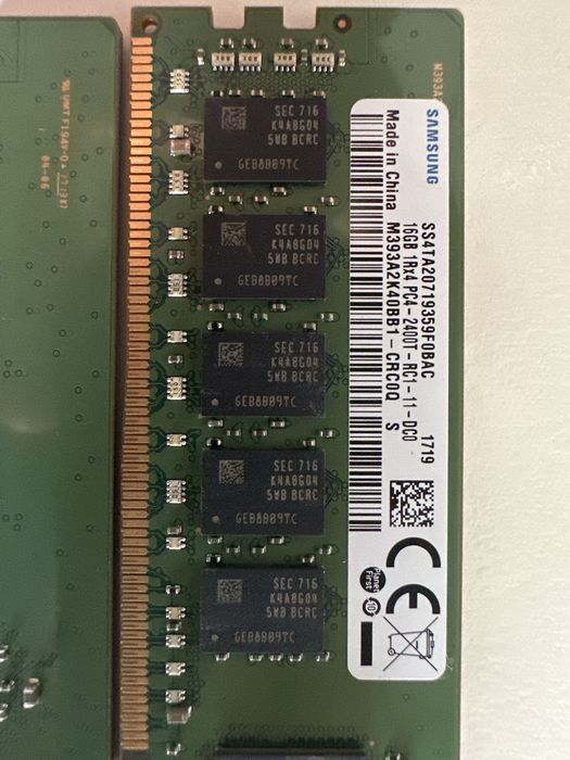 Памет RAM Samsung 16GB 1Rx4 PC4 2400T