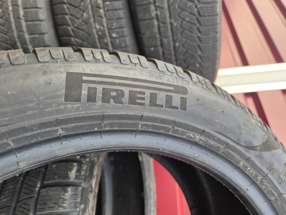 2 Anvelope M+S - 245/45/18 - PIRELLI - Stare F BUNA DOT 2023