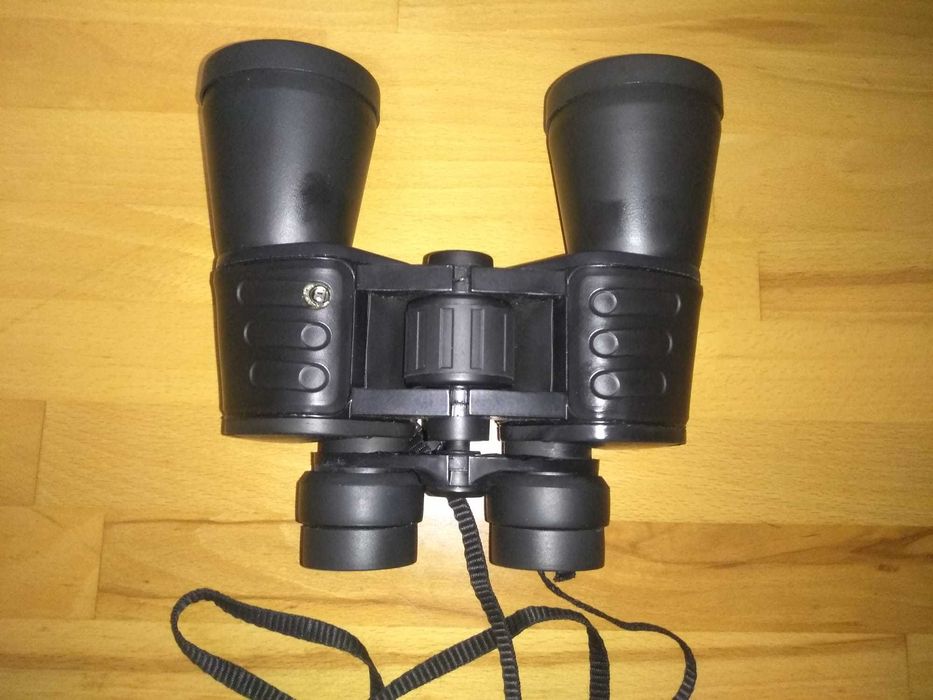Binoclu Bresser Hunter 10x50