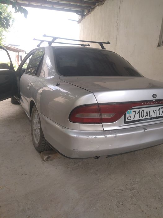 Митсубитси галант