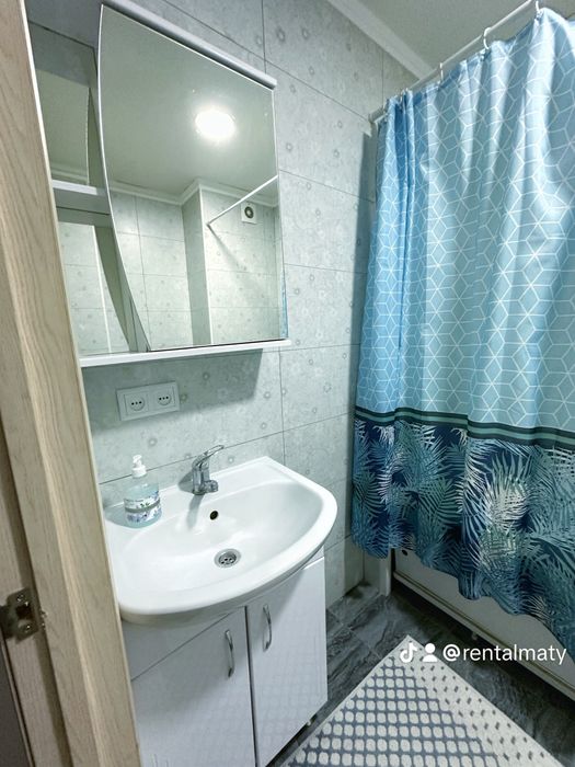 Посуточно студия со смарт в ЖК УШ СУНКАР