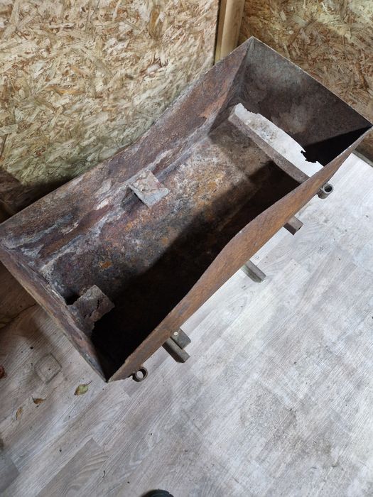 Мангал металлический