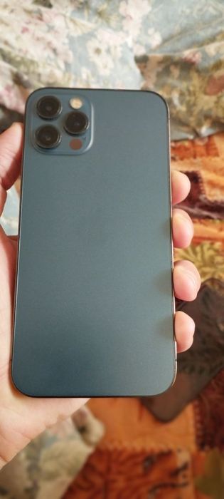 Iphone 12 pro sotiladi