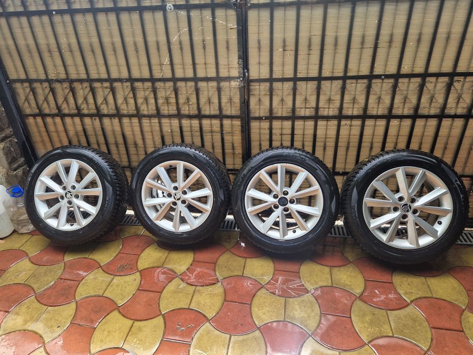 Jante aliaj ușor originale Skoda  5x100 cu anvelope dot 2025