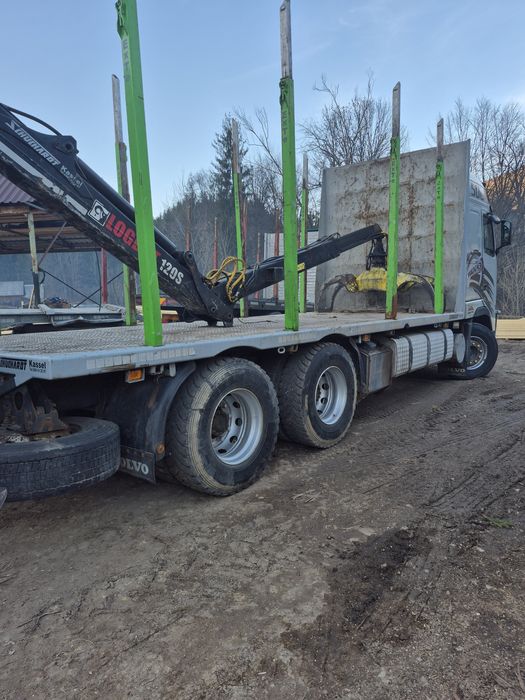 Vând  sau schimb camion volvo cu macara