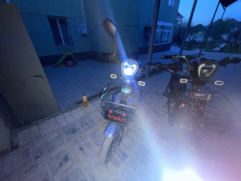 Электроскутер ск8