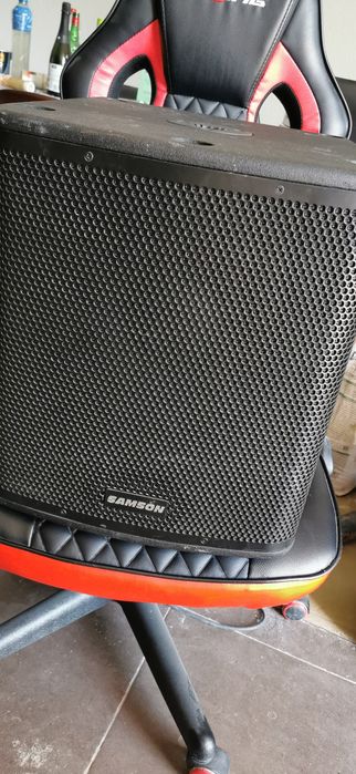 Subwoofer activ Samson auro d1200