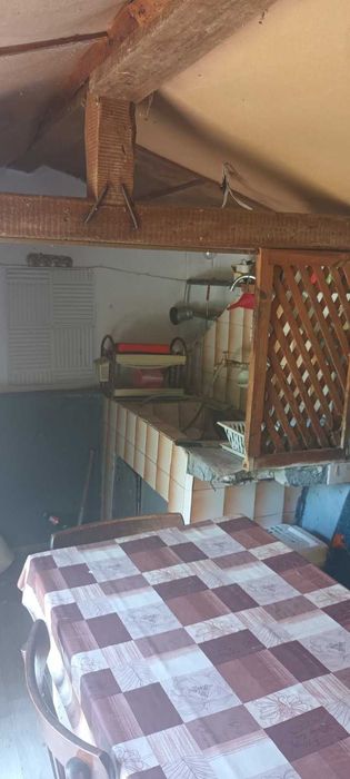 Къща с голям двор в Смин